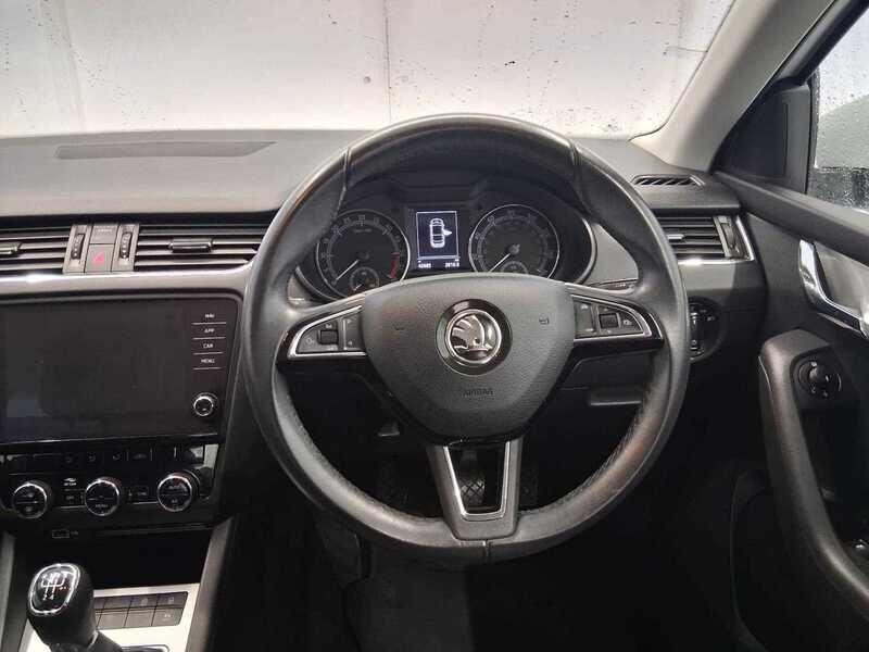 Used Skoda Octavia 2019 for sale - 76138240: Photo 9