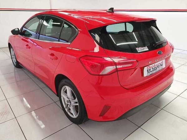 Used Ford Focus 2021 for sale - 76137784: Photo 4