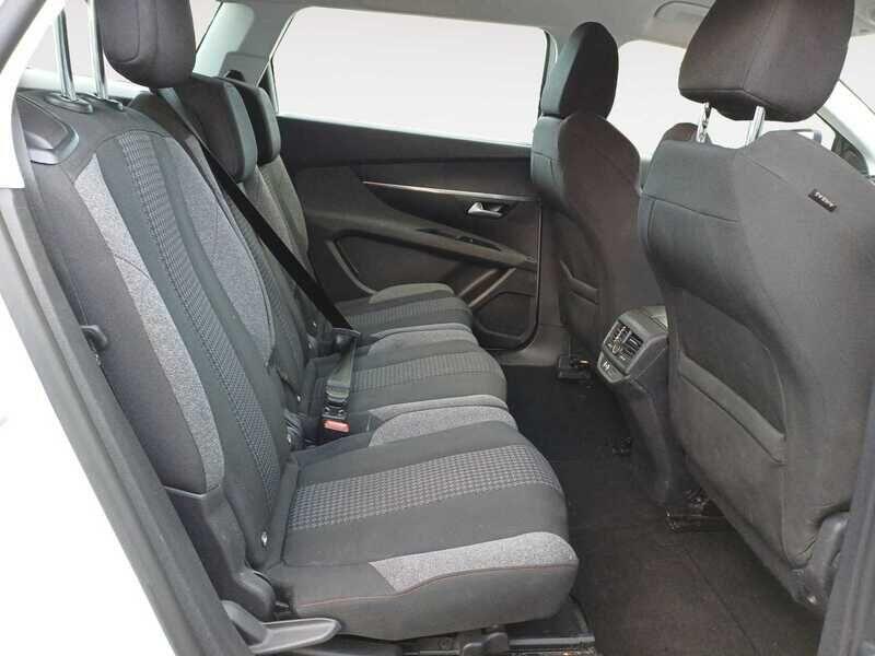 Used Peugeot 5008 2020 for sale - 76441320: Photo 6