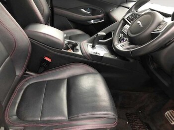 Used Jaguar E-Pace 2019 for sale - 76485928: Photo