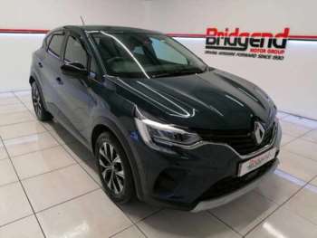 2023 (72) - 1.0 TCe evolution SUV 5dr