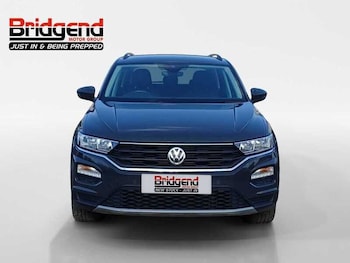 Used Volkswagen T-Roc 2019 for sale - 77947248: Photo