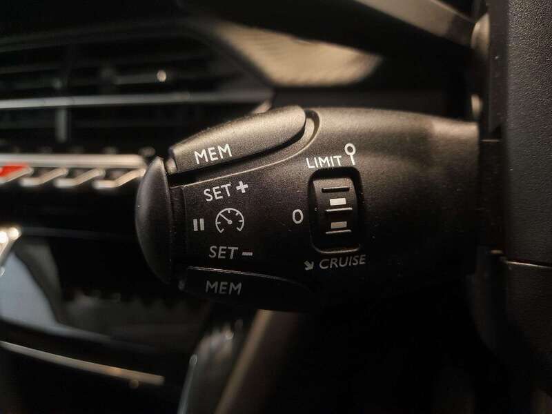 Used Peugeot 208 2020 for sale - 77814402: Photo 19