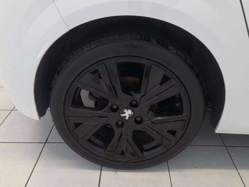 Used Peugeot 208 2020 for sale - 77814402: Photo 8