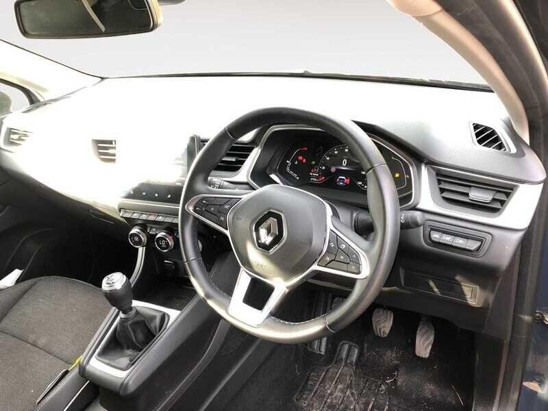 Used Renault Captur 2022 for sale - 76138311: Photo 3