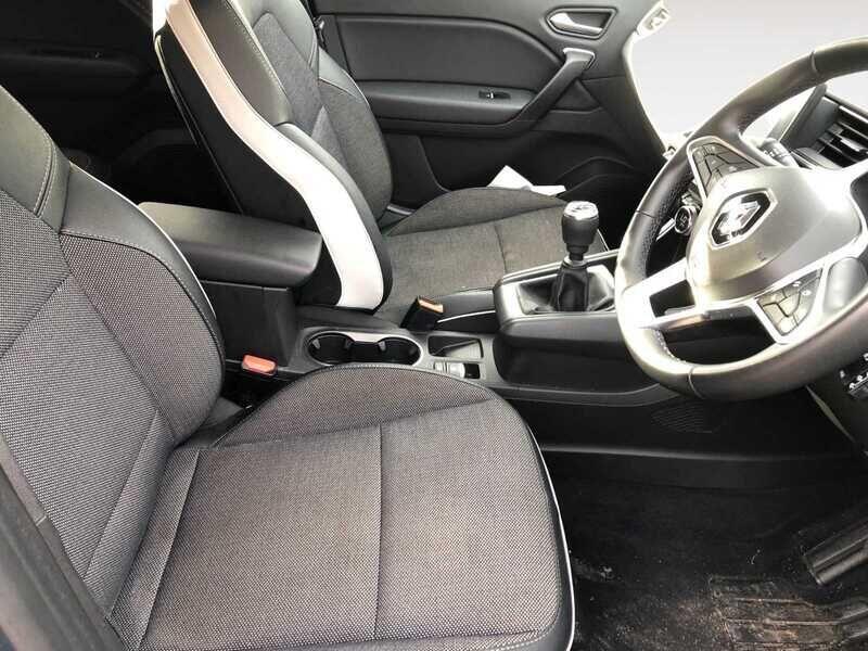 Used Renault Captur 2022 for sale - 76138311: Photo 4