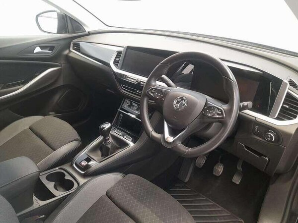 Used Vauxhall Grandland 2022 for sale - 76136452: Photo 10