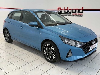 Used Hyundai i20 2023 for sale - 79309711: Photo