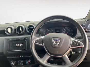 Used Dacia Duster 2021 for sale - 78165007: Photo