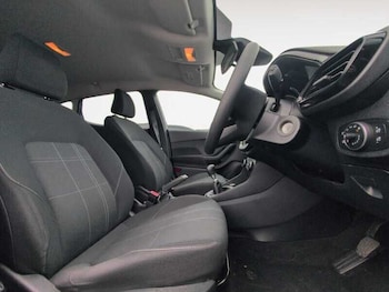 Used Ford Fiesta 2020 for sale - 79596082: Photo
