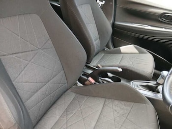 Used Hyundai BAYON 2023 for sale - 79273747: Photo