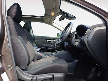 Used Nissan Qashqai 2020 for sale - 78984013: Photo