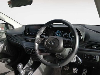 Used Hyundai BAYON 2023 for sale - 77831901: Photo