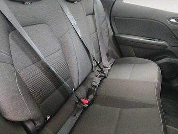 Used Renault Captur 2020 for sale - 79087361: Photo