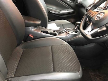 Used Nissan Juke 2023 for sale - 77036389: Photo