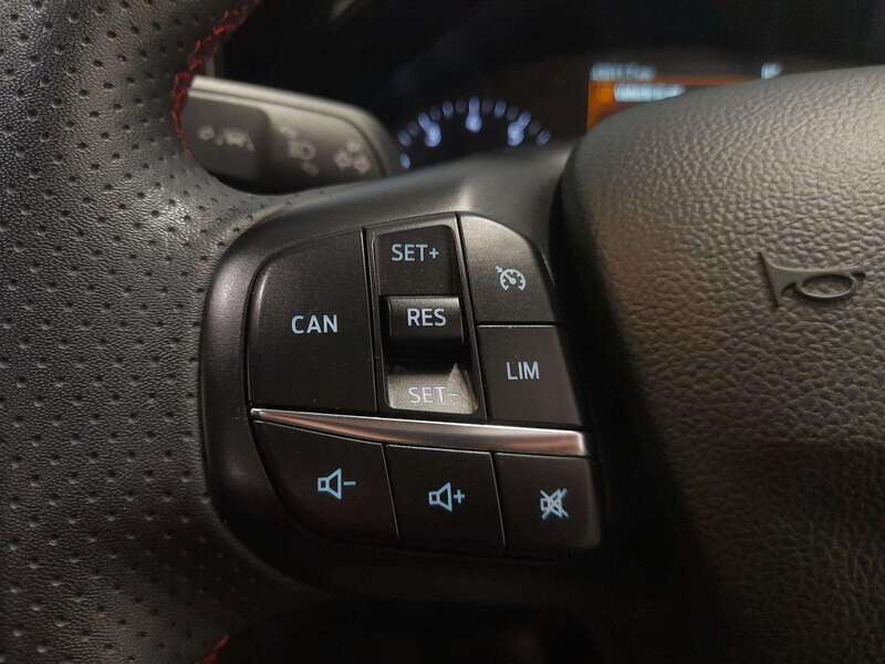 Used Ford Focus 2023 for sale - 77036290: Photo 19