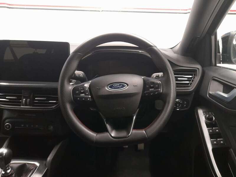 Used Ford Focus 2023 for sale - 77036290: Photo 9