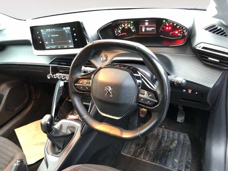 Used Peugeot 208 2022 for sale - 76912617: Photo 5