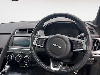 Used Jaguar E-Pace 2019 for sale - 78533109: Photo