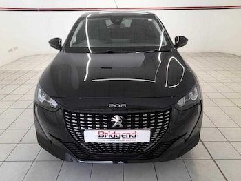 Used Peugeot 208 2022 for sale - 76136503: Photo 2