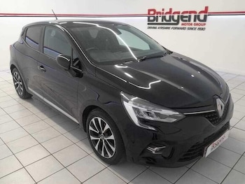 2020 (70) - 1.0 TCe Iconic Hatchback 5dr