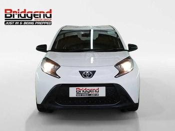 Used Toyota AYGO 2024 for sale - 77379440: Photo