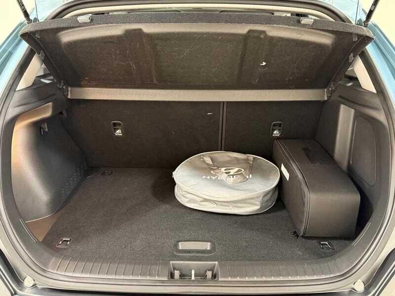 Used Hyundai KONA 2020 for sale - 76136060: Photo 6