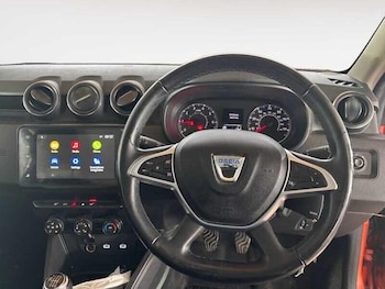 Used Dacia Duster 2022 for sale - 76585357: Photo