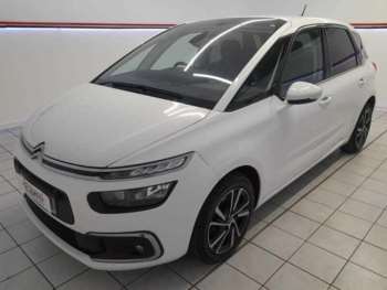 Used Citroen C4 2019 for sale - 74899300: Photo