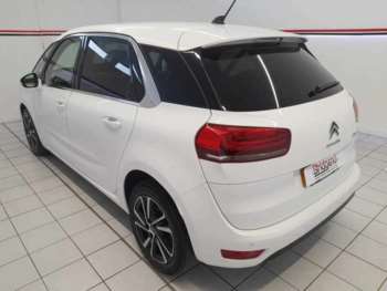 Used Citroen C4 2019 for sale - 74899300: Photo