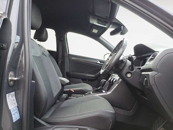 Used Volkswagen T-Roc 2020 for sale - 79571551: Photo