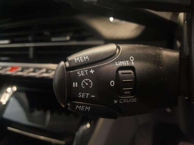 Used Peugeot 208 2023 for sale - 77663665: Photo 19