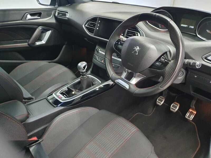 Used Peugeot 308 2019 for sale - 77036371: Photo 13