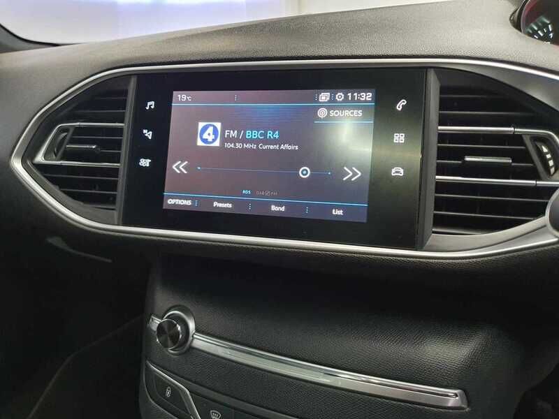 Used Peugeot 308 2019 for sale - 77036371: Photo 17