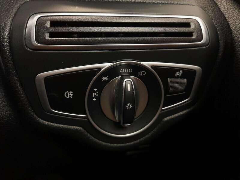 Used Mercedes-Benz C Class 2019 for sale - 76138122: Photo 21