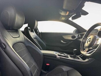 Used Mercedes-Benz C-Class 2019 for sale - 76138122: Photo