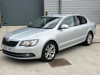 Used Skoda Superb 2015 for sale - 75255928: Photo