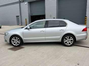 Used Skoda Superb 2015 for sale - 75255928: Photo