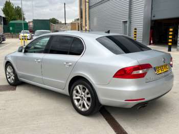 Used Skoda Superb 2015 for sale - 75255928: Photo