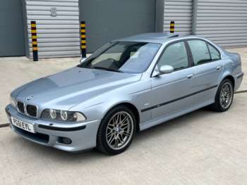 2001 (51) - 5.0 V8 4dr Individual Bluewater Metallic