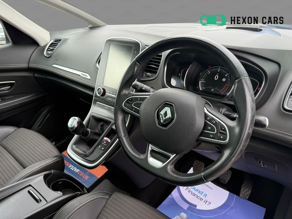 Used Renault Grand Scenic 2017 for sale - 76447346: Photo 8