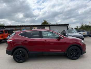 Used Nissan Qashqai 2015 for sale - 74027027: Photo