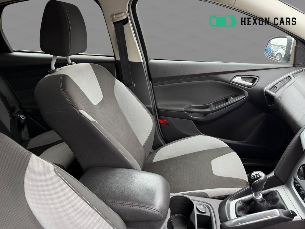 Used Ford Focus 2011 for sale - 76244669: Photo 13