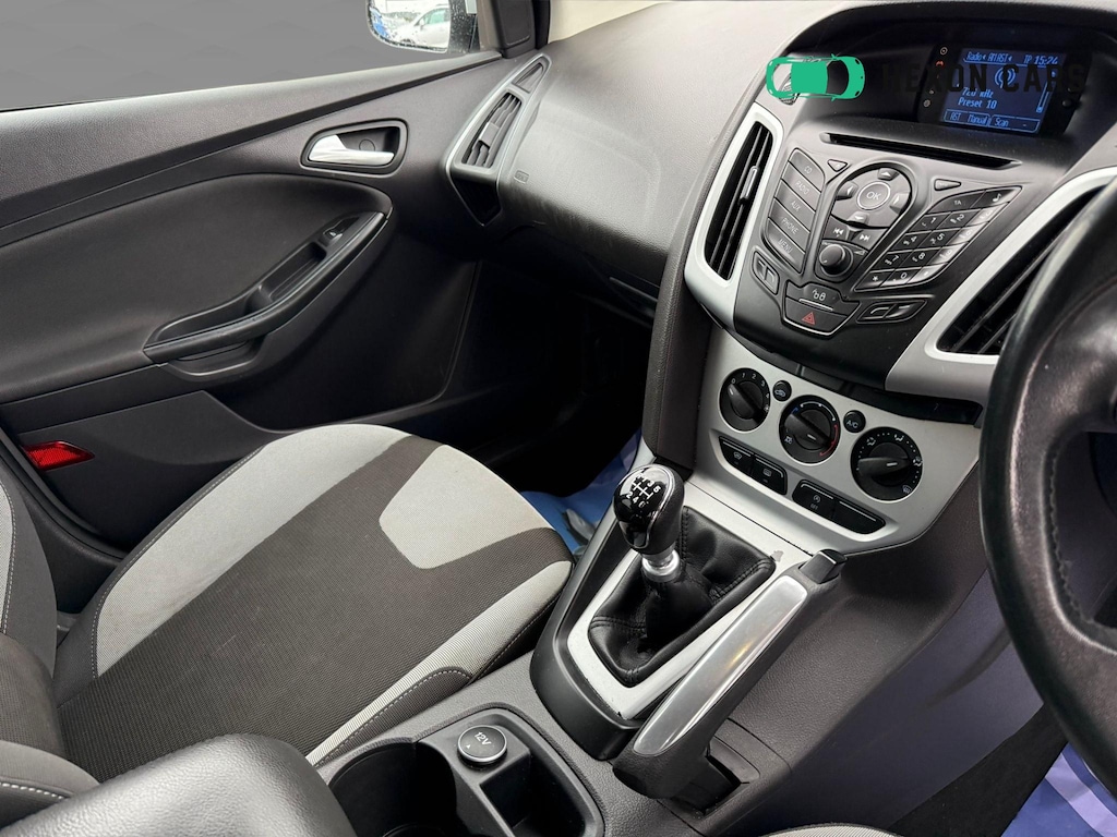 Used Ford Focus 2011 for sale - 76244669: Photo 9