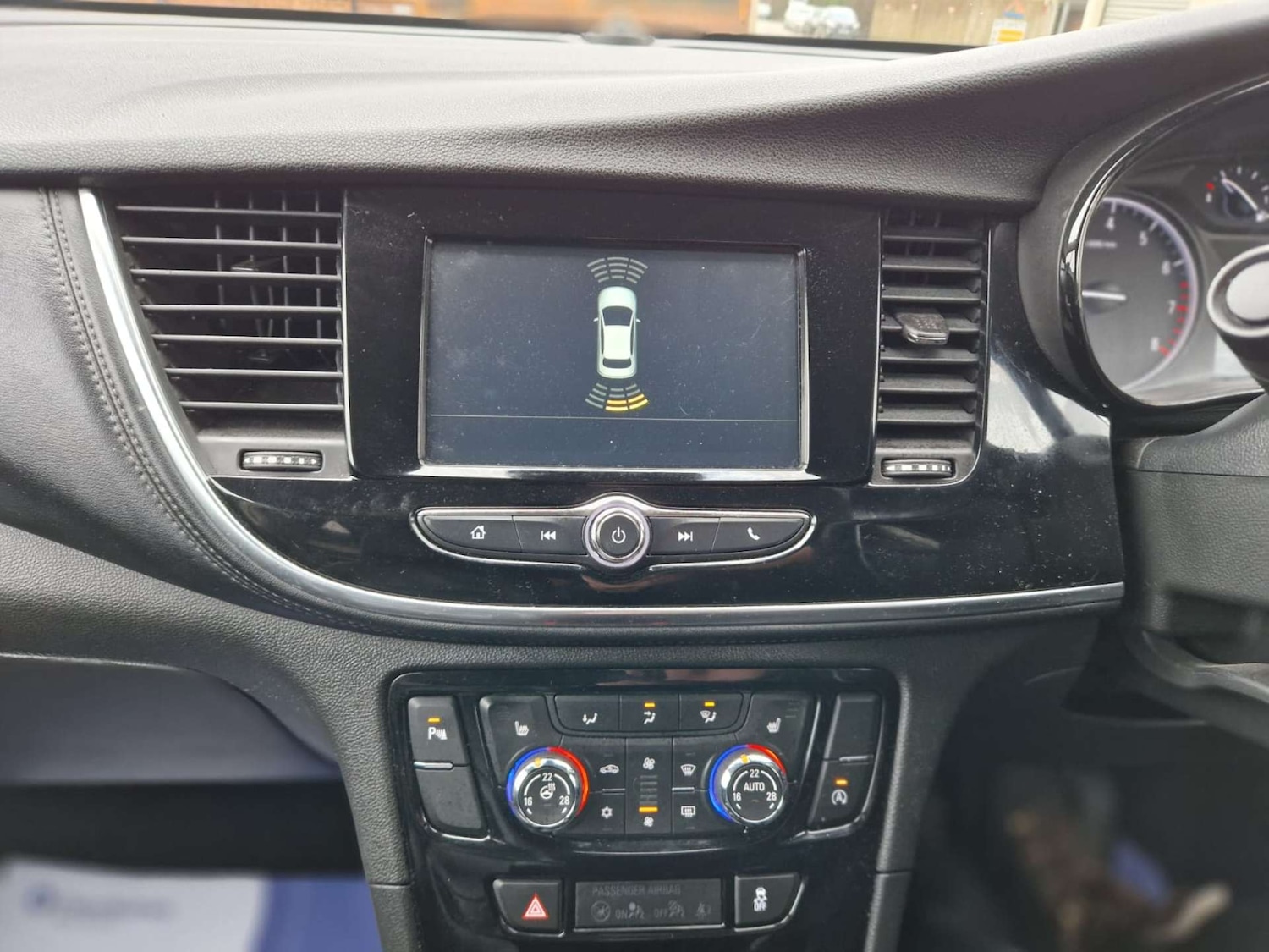 Used Vauxhall Mokka X 2018 for sale - 77833289: Photo 12
