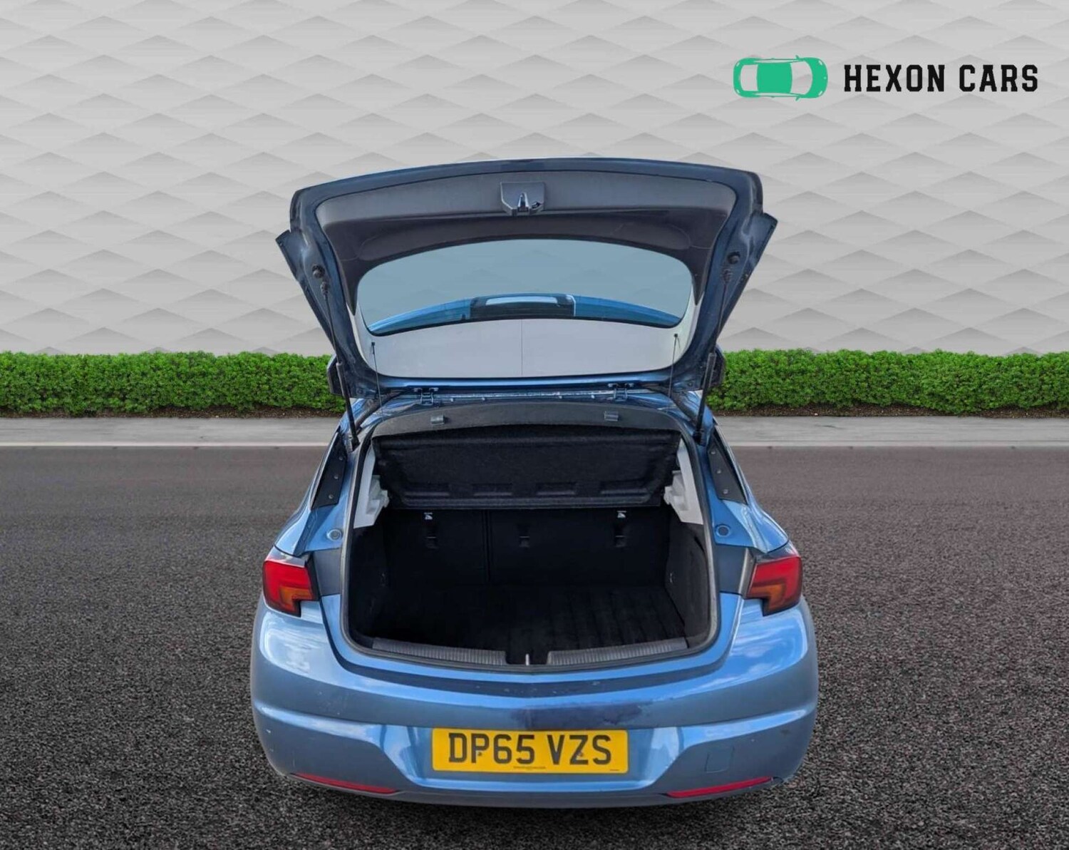 Used Vauxhall Astra 2015 for sale - 78121220: Photo 11