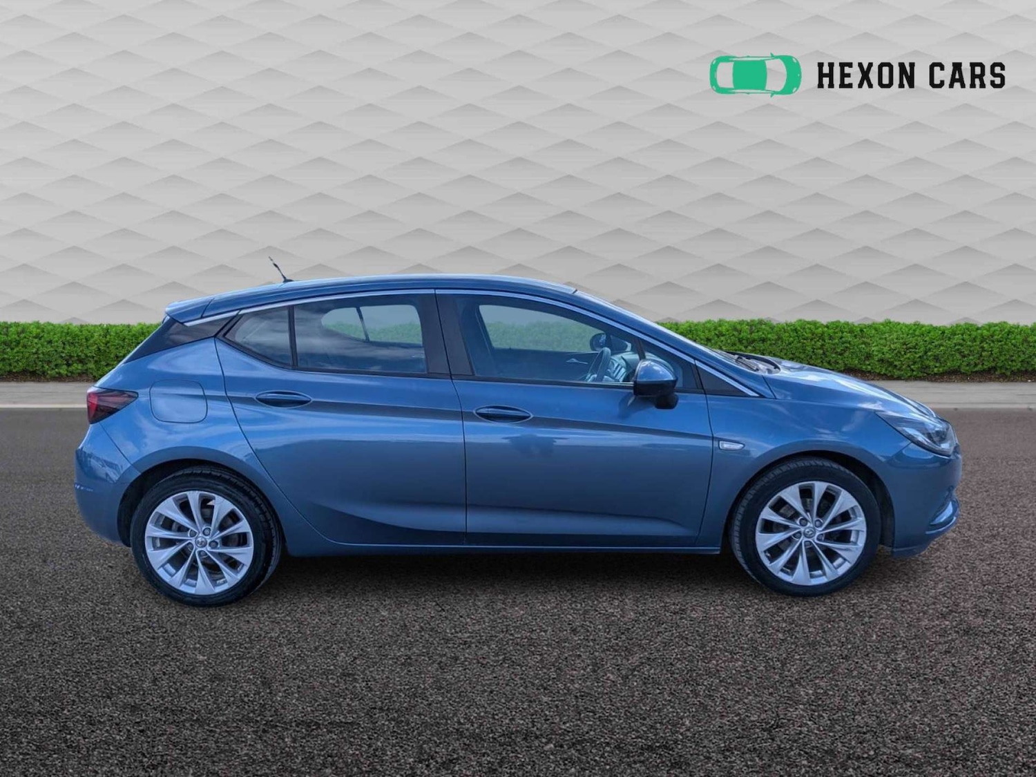 Used Vauxhall Astra 2015 for sale - 78121220: Photo 3