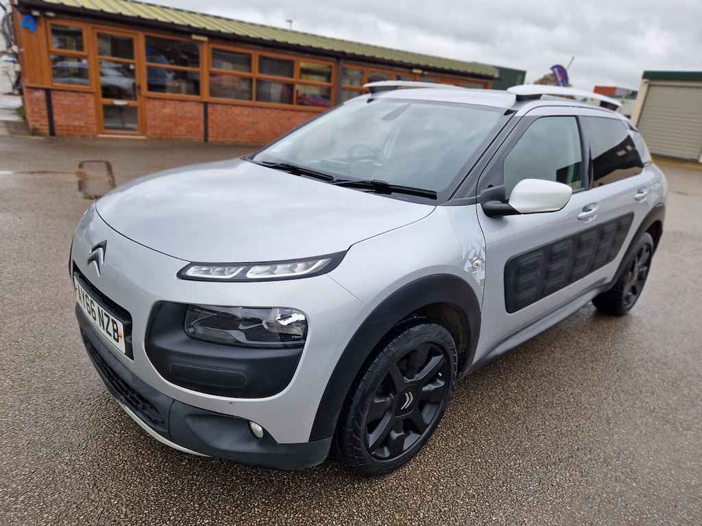 Used Citroen C4 Cactus 2016 for sale - 76168908: Photo 16