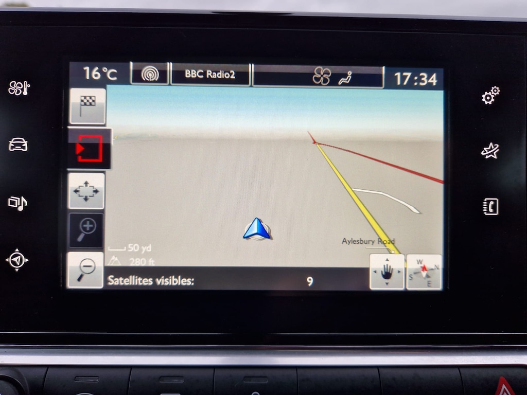 Used Citroen C4 Cactus 2016 for sale - 76168908: Photo 22