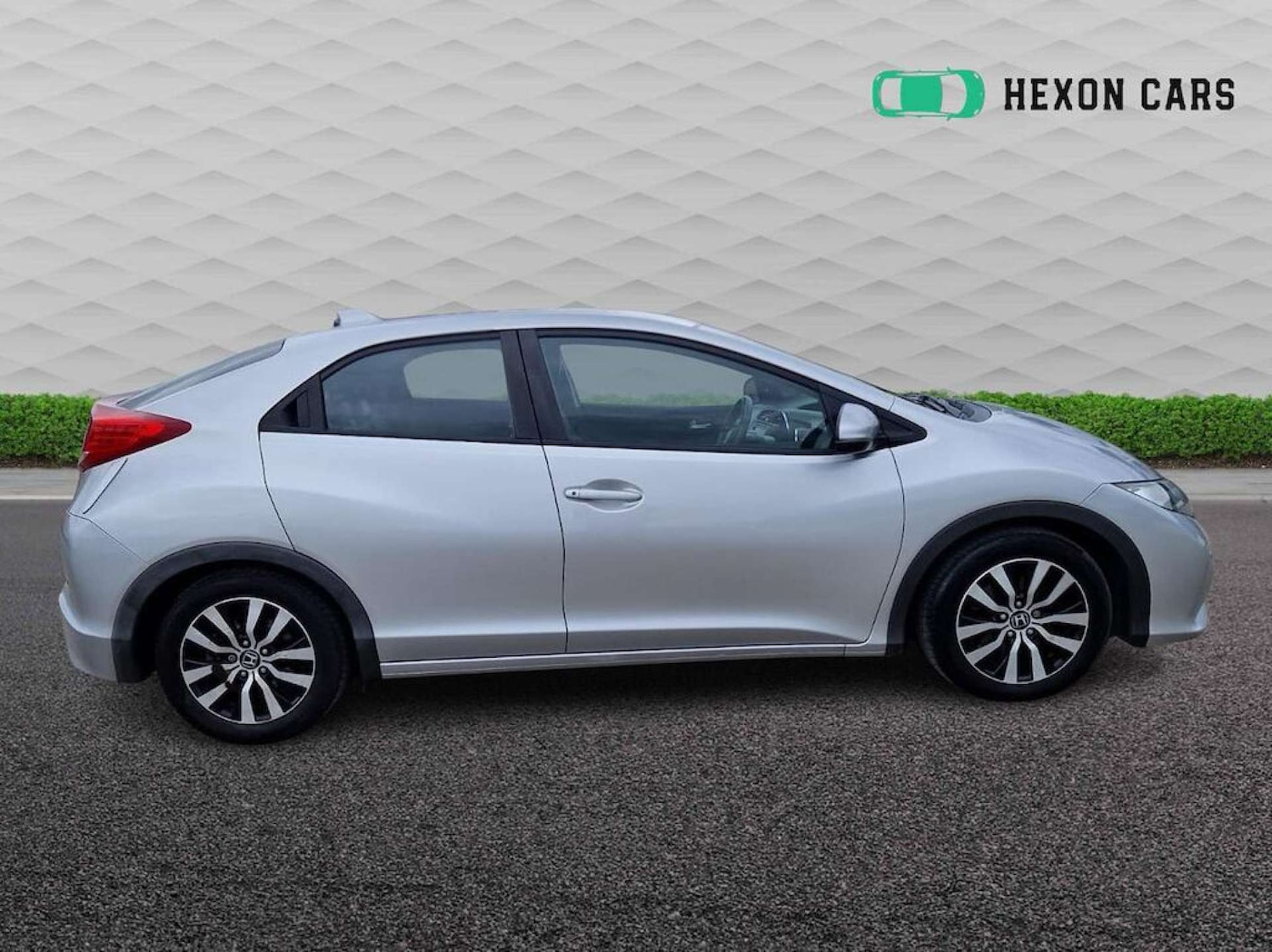 Used Honda Civic 2013 for sale - 77829880: Photo 3